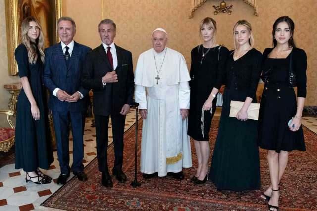 Sylvester Stallone ja paavst Franciscus 