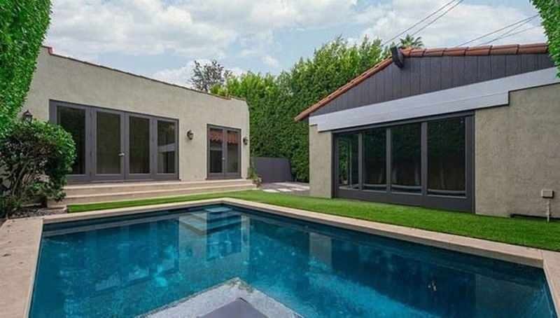 Charlize Theron müüb oma bangalo maja 1,8 miljoni dollari eest!