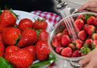 Kuidas maasikaid pesta? Niimoodi maasikaid süües tekib põletik! Maasika puhastamise meetodid