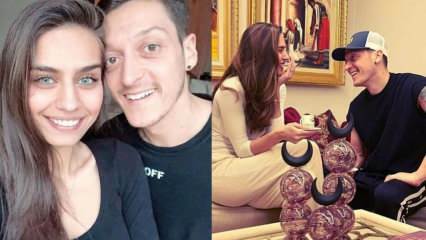 Mesut Özili ja tema naist Amine Gülşe erutav jagamine!