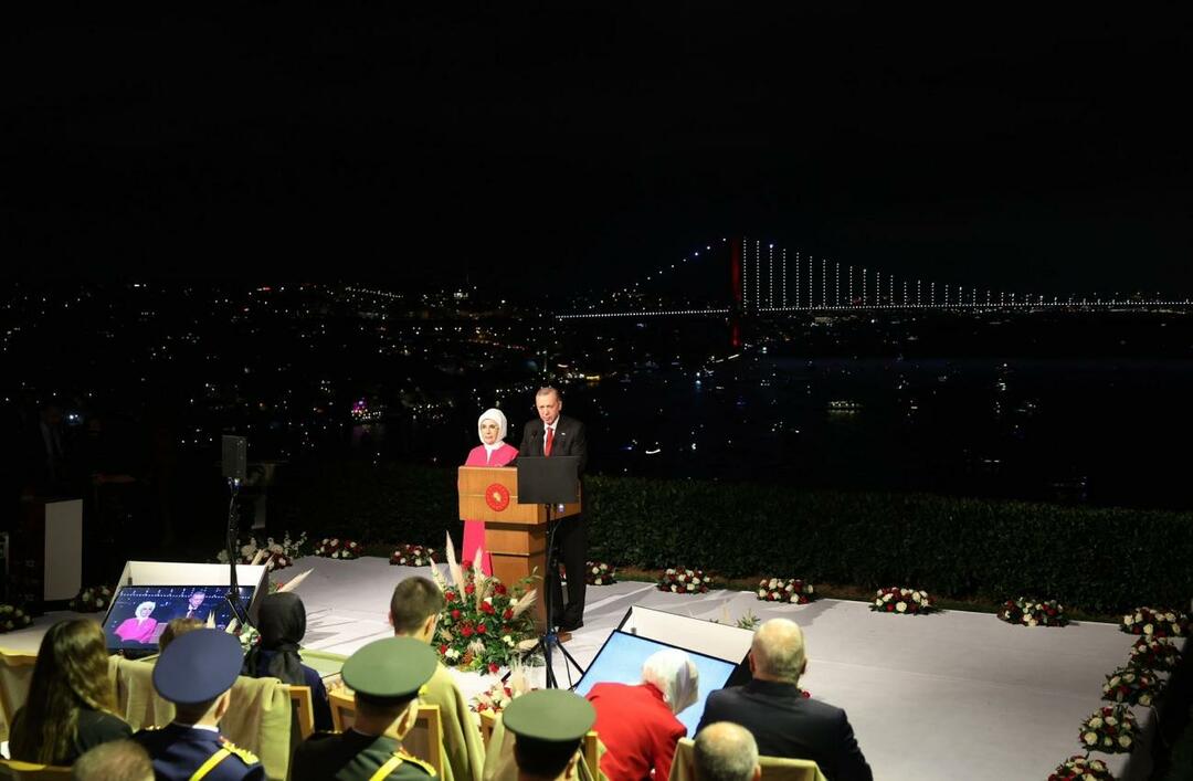 Recep Tayyip Erdoğan ja Emine Erdoğan 100. aasta sündmused