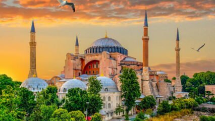 Kust ja kuidas pääseda Hagia Sophia mošee? Millises rajoonis asub Hagia Sophia mošee