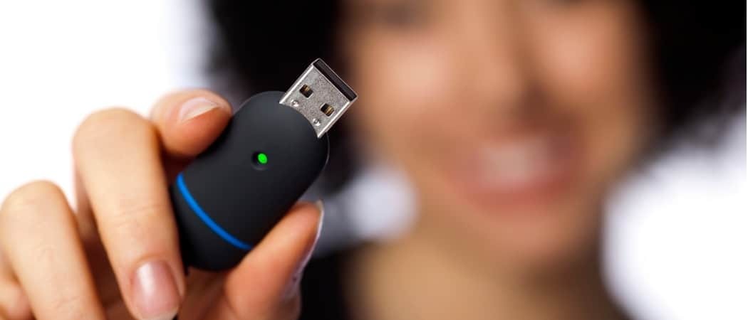 USB-mälupulga või SD-kaardi krüptimine operatsioonisüsteemiga Windows 10