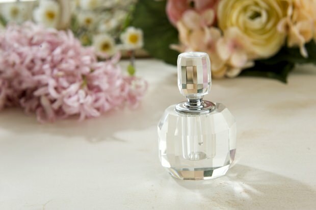 Kas parfüümi pihustatakse väikelastele? 26 allergeenset ainet, mida tuleb vältida