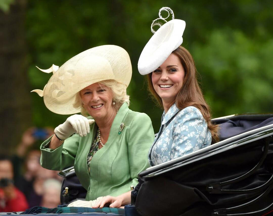Kate Middleton ja Camilla, Inglismaa kuninganna 