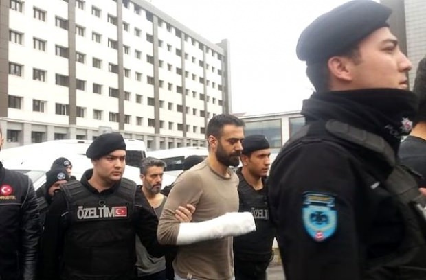 Uhke sajandi näitlejanna Adnan Koç mõistetakse 16 aastaks ja 8 kuuks vangi!