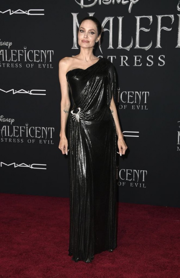Angelina Jolie esilinastus filmis Maleficent