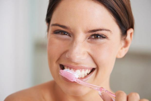 Kuidas tuleks hammaste puhastamist teha?
