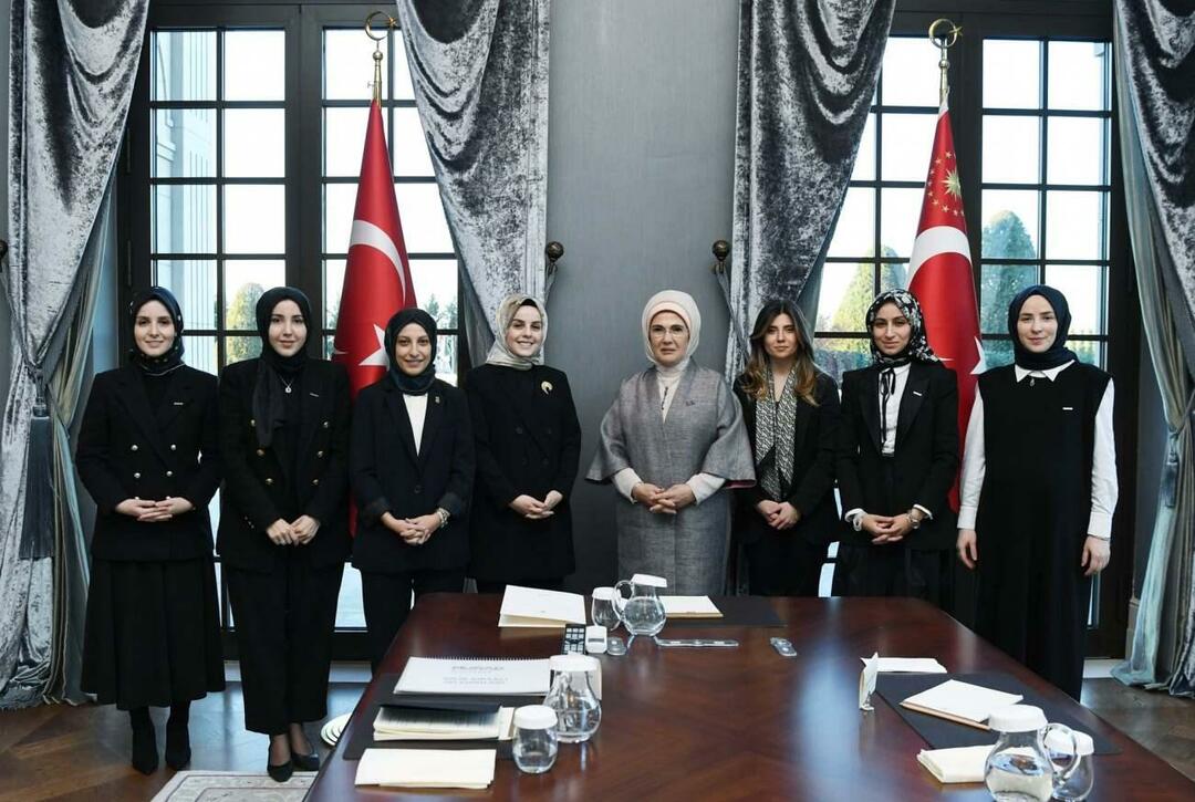 Emine Erdoğan kohtus MUSIADi naistekomiteega
