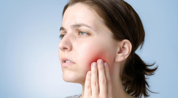 Mis põhjustab hamba abstsessi? Millised on sümptomid ja mitu päeva see möödub? Looduslikud lahendused hammaste abstsessile ...