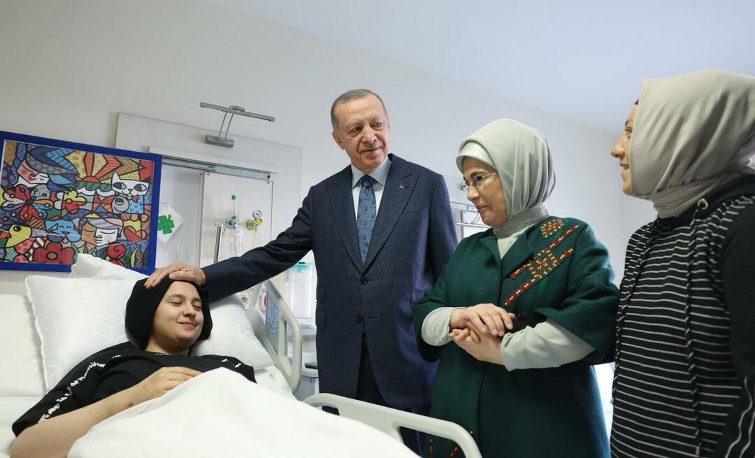 President Erdoğan ja tema abikaasa Emine Erdoğan kohtusid katastroofi lastega