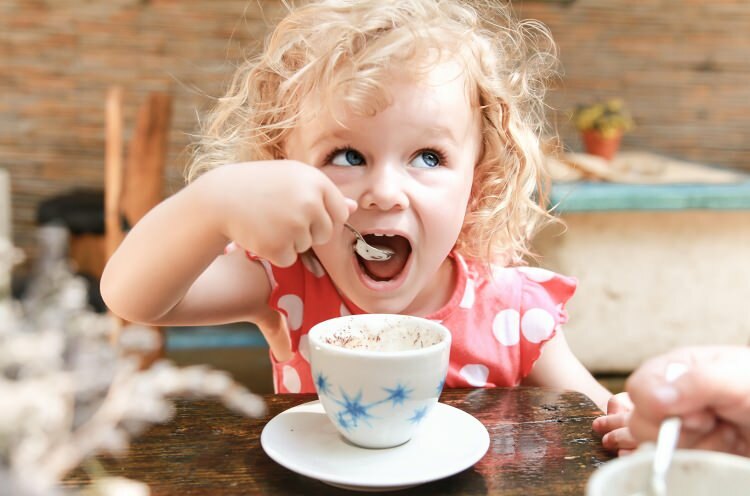 Kas lapsed saavad kohvi juua? Kas see on kahjulik?