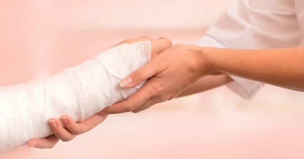 Kas käel on tsüsti (Ganglion) sümptomeid? Milline on käte tsüsti ravimeetod?