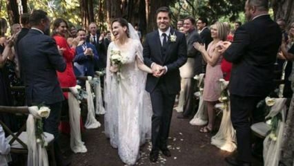 Hollywoodi täht Hilary Swank on abielus!