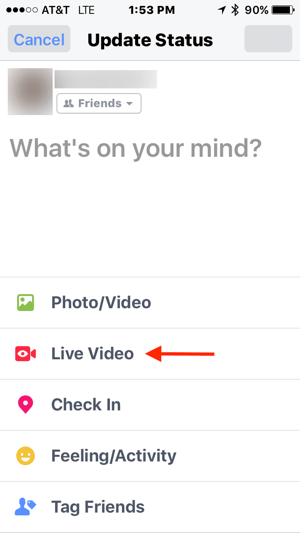 Puudutage oma Facebooki olekuvärskenduses valikut Live Video.