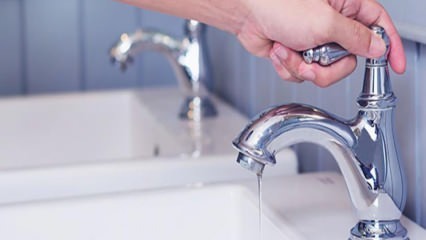 Kuidas vannitoa kraan välja vahetada? Kuidas asendada vett lekkivat kraaniakut?