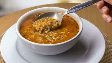 Kuidas teha restorani stiilis maitsestatud rohelise läätse suppi?