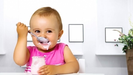 Rinnapiimaga jogurti retsept! Kuidas teha imikutele praktilist jogurtit? Jogurti tõestamine ...