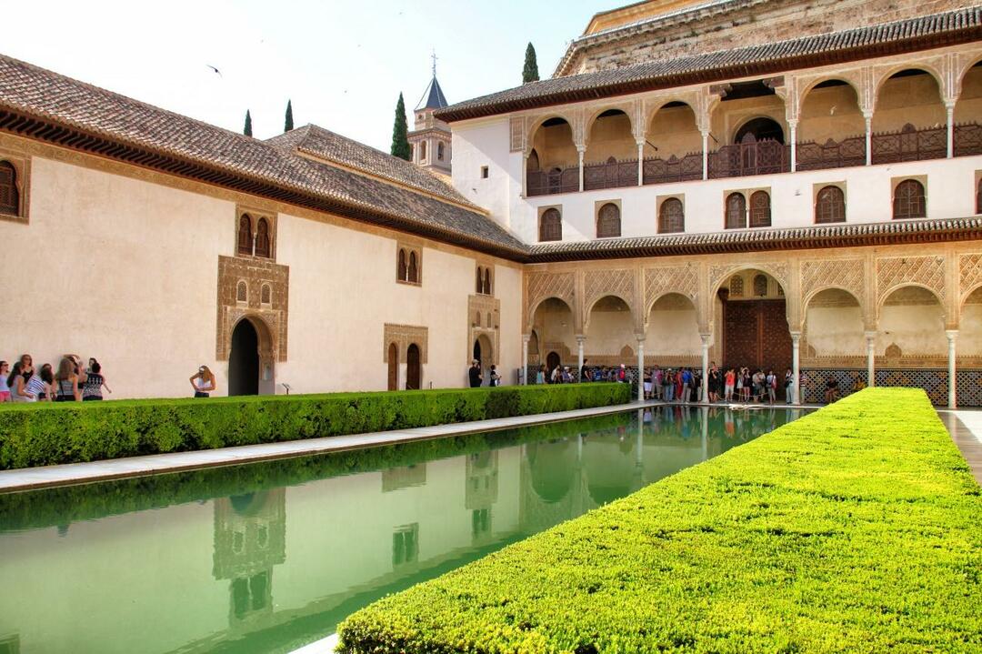 Pildid Alhambra paleest