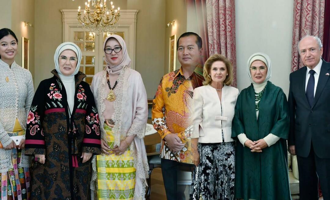 Emine Erdoğan kohtus suursaadikute ja nende abikaasadega, kelle ametiaeg lõpeb septembris