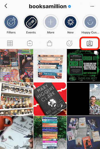 instagram feed by @booksamillion tõstes esile sildistatud sisu vahekaardi