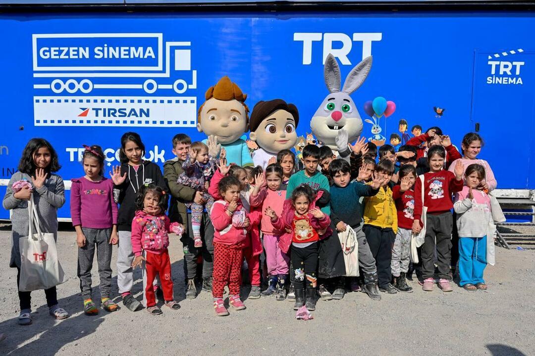 TRT Gezen Cinema tõi maavärina ohvrite näole naeratuse