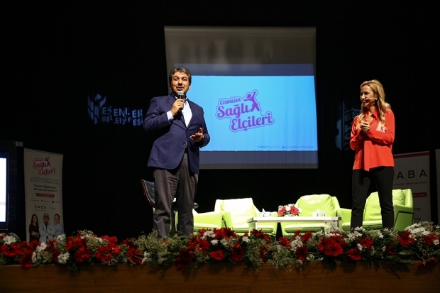 'Mustafa Sandal' osales Esenleri naiste üritusel