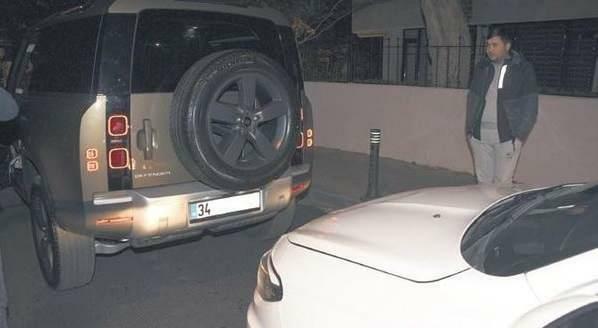 Kaan Urgancıoğlu sõitis otsa ajakirjaniku autole
