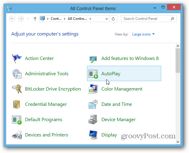 Windows 8 töölaua automaatne esitamine