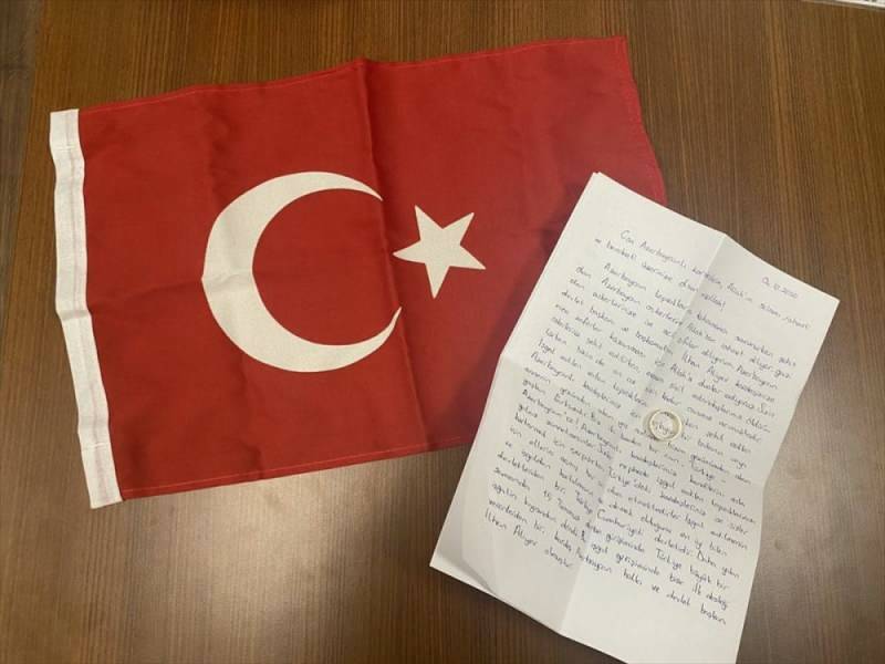 Õpetajapaar saatis Aserbaidžaani toetuseks kihlasõrmuse