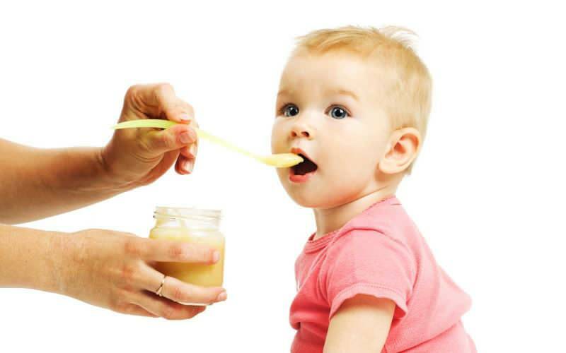 Lihtne riisijahu retsept imikutele! Kuidas valmistada beebipudingut täiendava toidu perioodil?