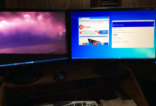 Kuvage Windows 8 erinevatel monitoridel erinevad taustpildid