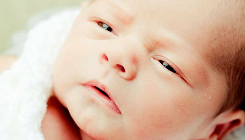 Silmade värvi arvutamise valem beebidele! Millal on silmavärv väikelastel püsiv?