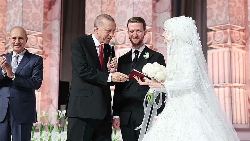 President Erdoğan oli oma õepoja Osama Erdoğani pulma tunnistajaks