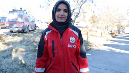 Kes on Emine Kuştepe, kes maavärinas Azize'iga räägib?