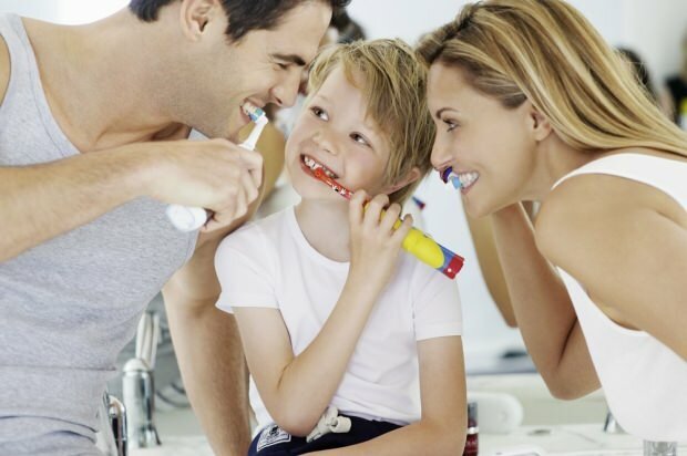 Loodusliku hambapasta valmistamine lastele kodus