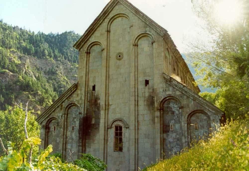 Barhali kirik