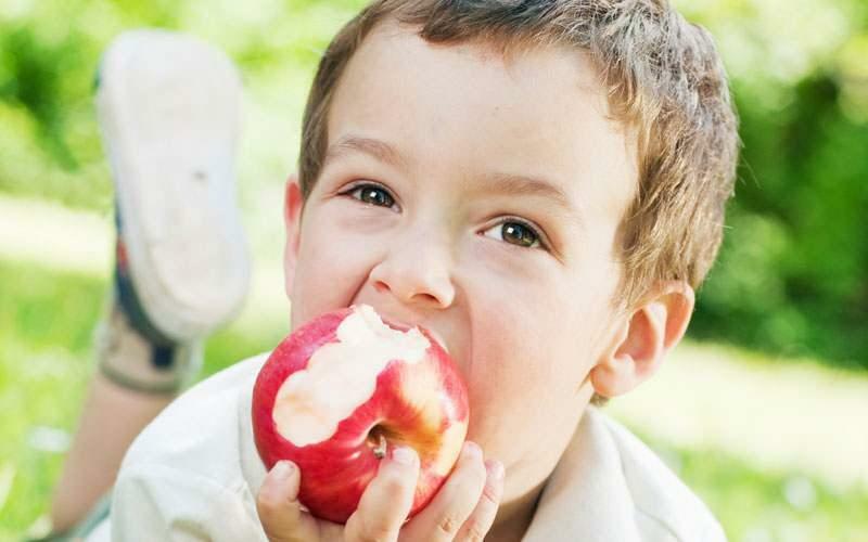 Värskete puu- ja köögiviljade tarbimine laste hammaste tervise parandamiseks