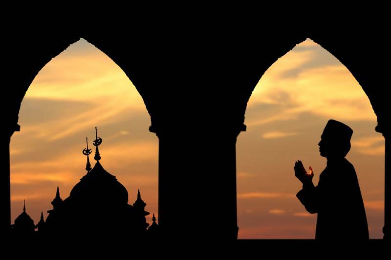 Palve lugeda pärast adhani! Mis on palvetamise voorus? Palvepalve araabia ja türgi keeles