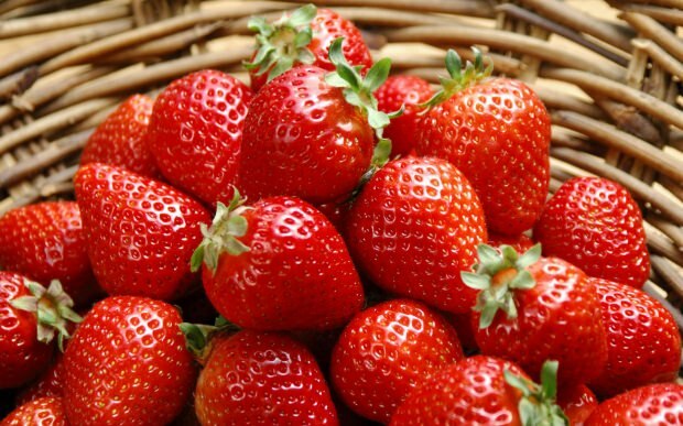 Maasika tundmatud eelised nahale! Kuidas maasikaõli nahale kantakse? Nahahooldus maasikatega ...