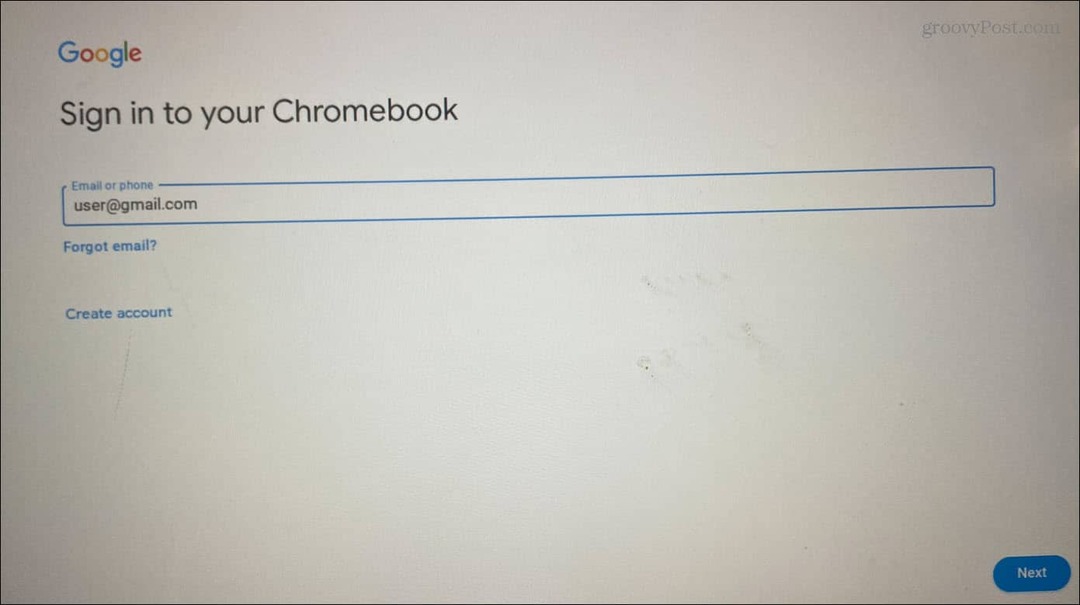 Lisage Chromebookis kasutaja