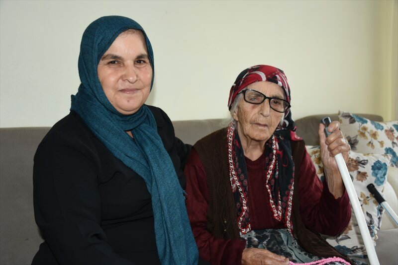 95-aastane südame- ja vererõhuhaige Fatma vanaema alistas Kovid-19