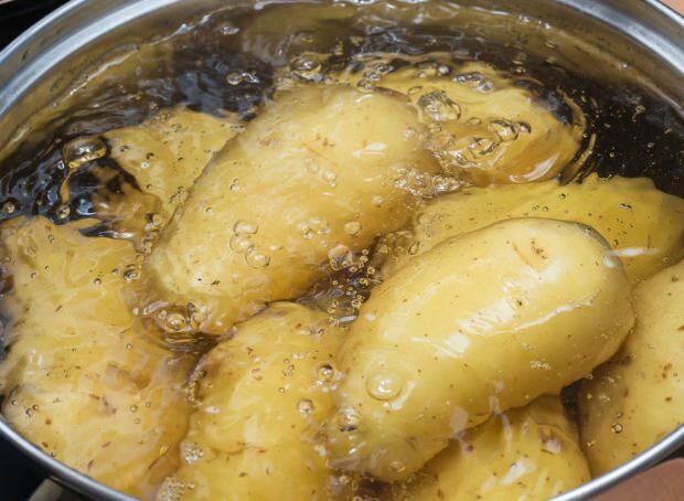 Mis kasu on kartulimahlast tervisele? Mida teeb hommikuti tühja kõhuga kartulimahla joomine?