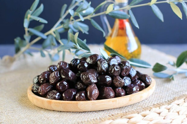 Mustad oliivid