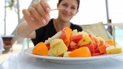 Millal puuvilju dieedil süüa Kas hiline puuvilja söömine võtab kaalus juurde?