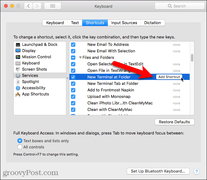 Klõpsake teenuse Mac Folder uue kausta terminali lisamiseks otsetee nuppu Otsetee