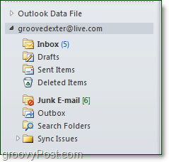 teie reaalajas või hotmaili konto lisati konnektori kaudu Outlooki