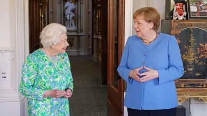 Kuninganna Eriline Elizabethi kingitus Saksamaa presidendile Angela Merkelile!