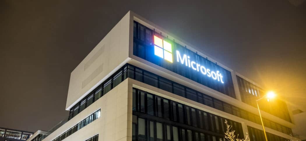 Microsoft vabastab Windows 10 Build 20150