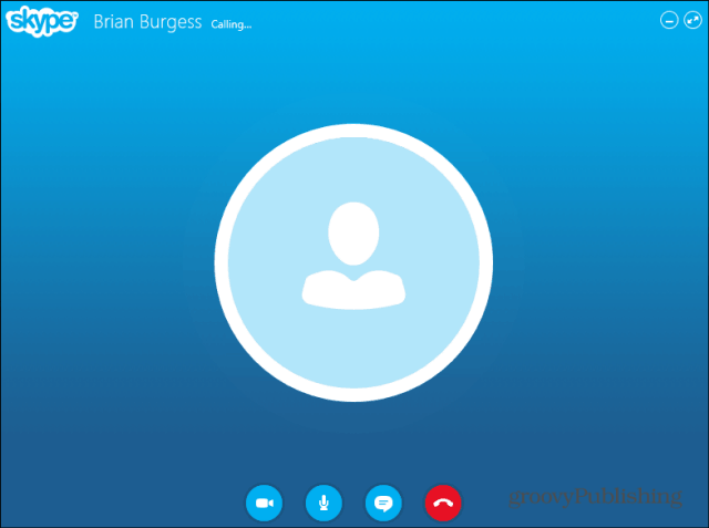 Skype HD Outlooki installitud pistikprogrammi vestlus aknasse